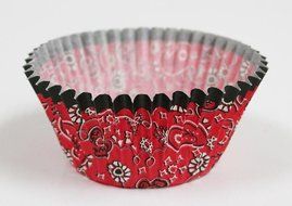 Standard Baking Cups-Red Bandanna 32/Pkg N2