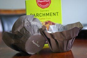 (2 Pack) Standard Lotus Baking Cups, / Cupcake Liner Muffin Wrapper, 24 Pieces (12-ct/Box)