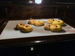 SimpliFine Baking Liner, Reusable Silicone Baking Mat Sheet Professionals Prefer, Best Half Size Heat Resistant... N4