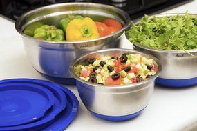 Aarrt Heavy Duty Large Stainless Steel Bowls with Lids, Silicone Bottom Bowls, and Volume Measurements N2
