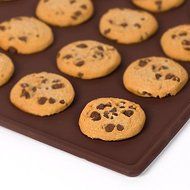 Nonstick Silicone 17-Inch x 12.5-Inch Baking Sheet with Metal Edge | 17&quot; L x 12.5&quot; W N2