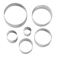 Wilton 417-2581 6-Piece Nesting Fondant Double Sided Cut Out Cutters, Round N2