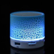 Small Smart Bluetooth Speaker with TF Card Slot Fm Radio for streaming music N6