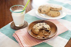 Nordic Ware Patterened Compact Baking Sheet, 8.5-Inch by 6.5-Inch N2