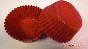 Glassine Baking Cups, Standard, 50 Count, Red