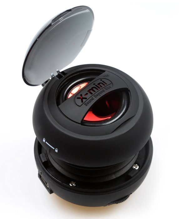 X-Mini XAM8-R Portable Capsule Speaker v1.1, Mono, Red N14