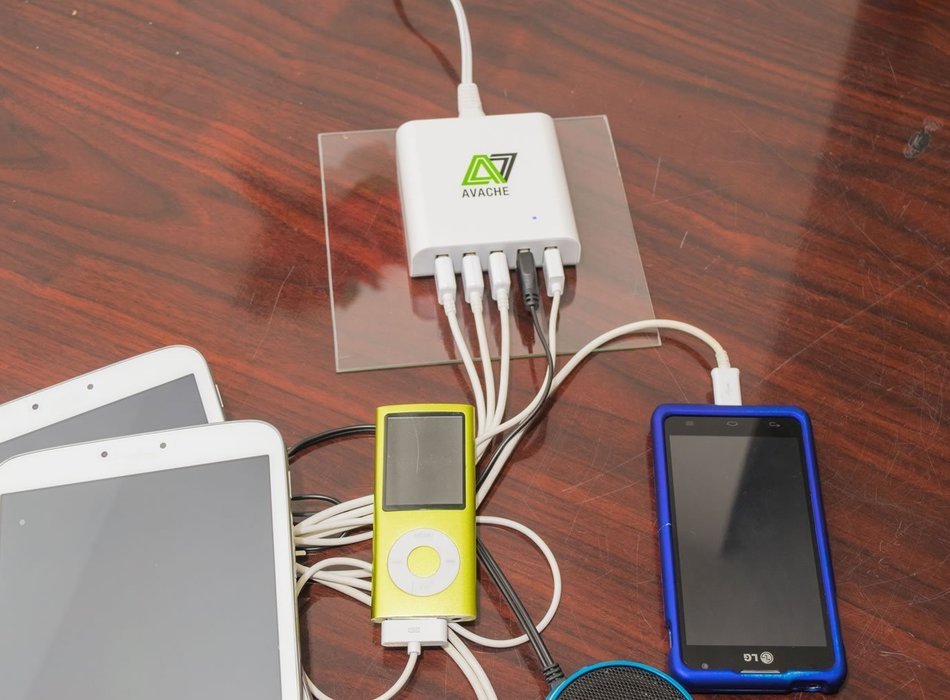Portable Multi Port USB Charger - Superfast Intelligent 5-port 40w Charger for Charging Multiple Iphone, Ipad,... N4