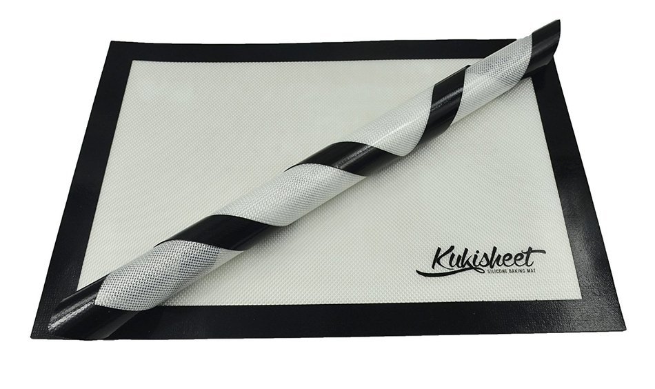 KuKisheet Silicone Baking Mat 16.25 X 11.5 Inches Professional Grade-baking Mat Set of One With Spatula And Basting... N3
