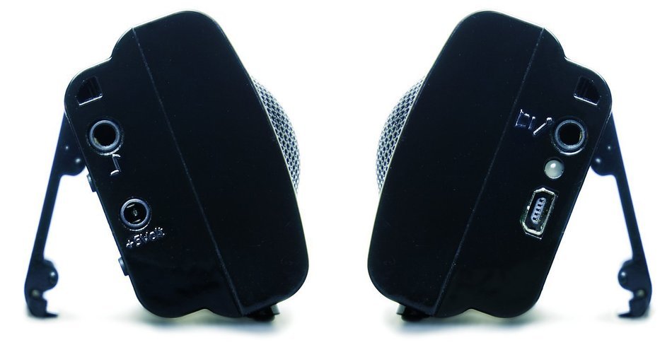 Soundmatters foxLv2 aptX Pocket-sized Portable Bluetooth Audiophile Speaker System, Black, Bluetooth N5