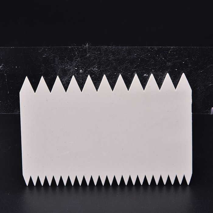 Wonderful-Buying 1 Piece Kitchen Plastic Pizza Dough Pastry Cake Double-side Teeth Scraper Cutter Tool