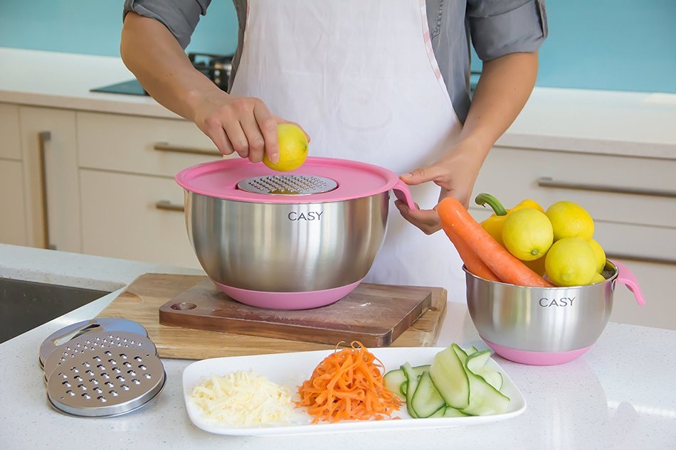 SPECIAL OFFER - 10 PIECE SET - 18/10 Stainless Steel Mixing Bowls with Handles, Lids, Spout, Non-slip Silicone... N30