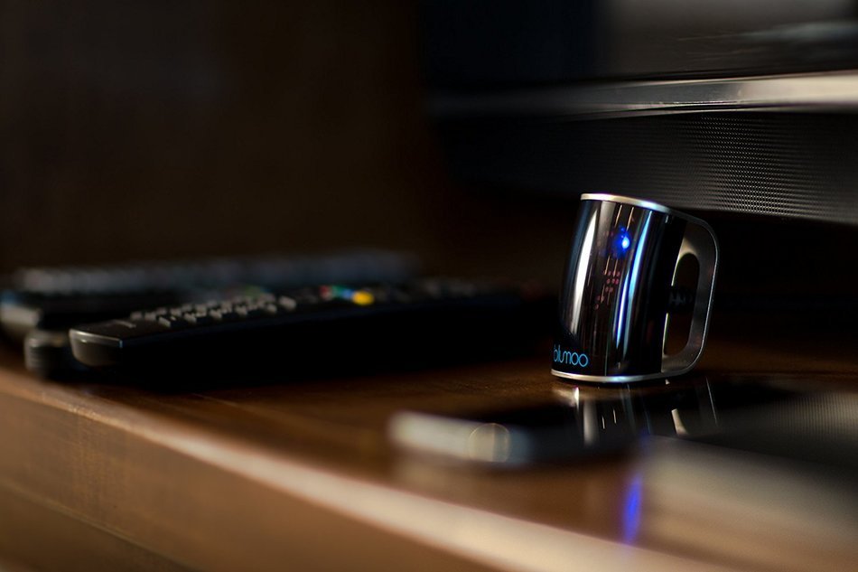 Blumoo Smart Control, turns iOS, Android, Apple Watch, Amazon Echo devices into Smart Universal Remote Controls N8