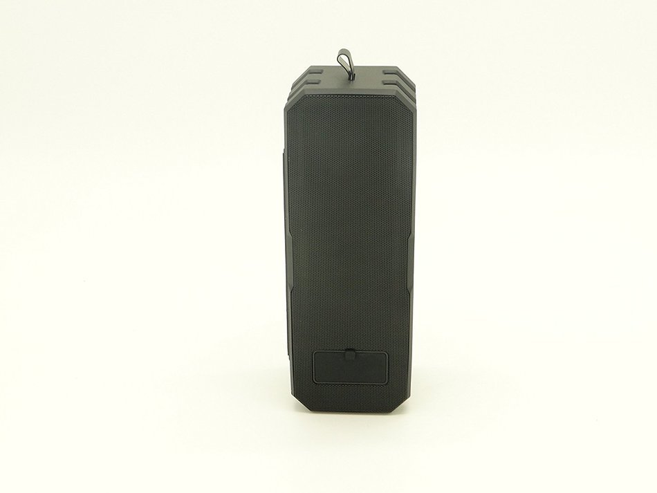 RiiYA Strong Life Wireless Portable Sport Waterproof Bluetooth Speaker with IP67 & Microphone N6