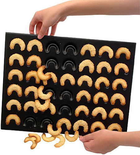 Zenker 7420 Baking Tray For Crescent-Shaped Cookies "Special Creative" For 42 Cookies, Black, 16.54 x 12.60 x... N5