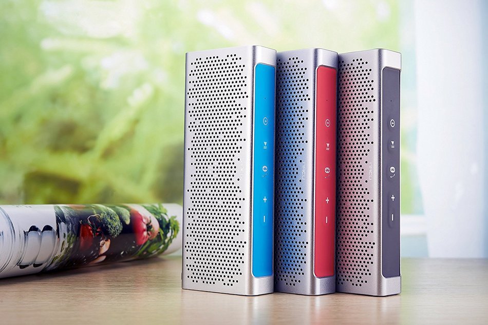 iNACU iNACU-221 NFC Enabled Easy Pairing Wireless Waterproof IPX5 Portable Bluetooth Speaker,18 Cores Hifi Aluminum... N5