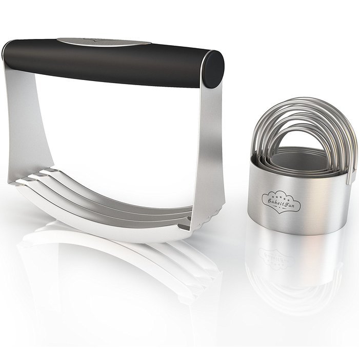 BakeitFun Biscuit Cutter | 100% Stainless Steel Cookie Cutter in 4 Sizes | Keep The Smile On Your Kids' Faces...