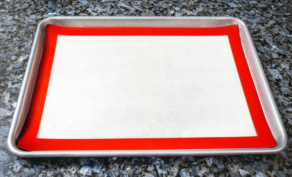 Silicone Baking Mat - Nonstick Baking Sheet