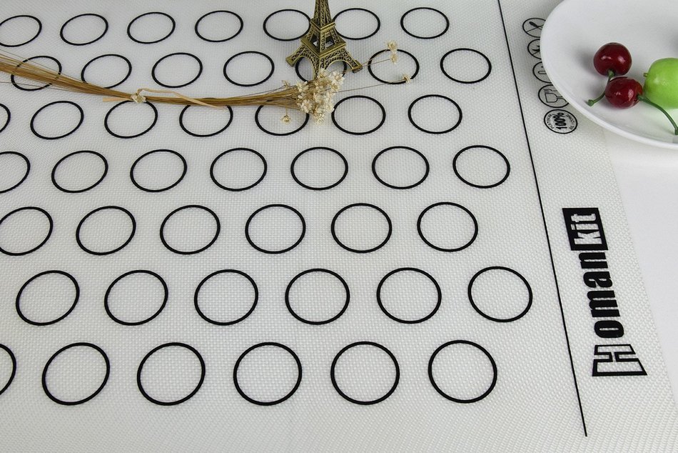 Homankit Silicone Baking Mat for Macarons 63 Circles Black 15-3/4" x 23-5/8" N4