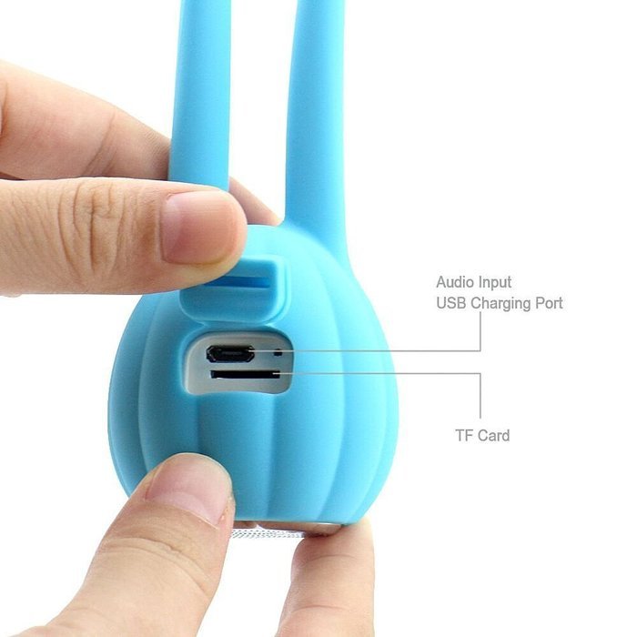 Smileto Portable Mini Outdoor Silicone Waterproof Wireless Bluetooth Speaker With Plug-in Card USB Charging Cable... N2