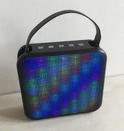 Bluetooth Speaker For Kids With Dancing Lights - FRESHeCOLOR - Perfect For Any Kids Room, Perfect For The Family... N2