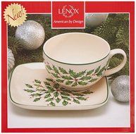 Lenox Holiday Salt &amp; Pepper,Ivory N33