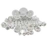 33 piece cake decorating / sugarcraft set with cutters / plungers for flowers / leaf / shapes by Kurtzy TM N2