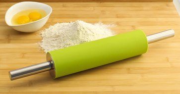 Zoie + Chloe Silicone Rolling Pin for Kids N24