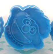 Sesame Street 2" Mini Birthday Party Favor Cookie Cutter Set Featuring Cookie Cutters of Elmo, Ernie, Cookie Monster... N4
