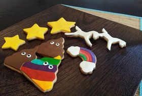 Unicorn Party Baketime Fun Set With 6 Unique Cookie Cutters Including Unicorn, Rainbow Poop, Rainbow Cloud &amp; Cascading... N2