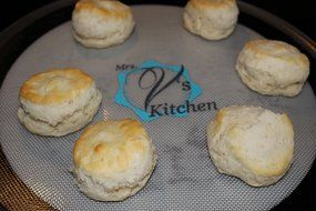 Round 12 Inch Non-Stick Silicone Baking Mat for Pizza Pans Made by Mrs. V&#039;s Kitchen N8