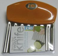 Joie Fruit And Vegetable Wavy Chopper Knife Stainless Steel Blade (Colors may vary)