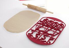 Mrs. Fields Christmas Cookie Cutter Grid with Candy Cane, Chritmas Tree, and Gingerbread Man Pattern (132) N2