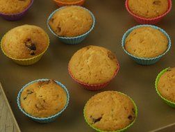MIREN Reusable and Non-stick Mini Silicone Baking Cups/Muffin Cup Molds/Mini Chocolate Holders/Truffle Cups -24... N4