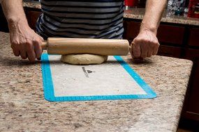 WonderKitchen Silicone Baking Mat Set - Non Stick Mats for Cookie Sheets, Toaster Ovens, Pizza Pans, and Microwave... N11
