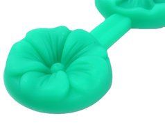 niceeshop(TM) 2 Cavity Flower Silicone Cookie Buiscuit Baking Molds Fondant Cake Decoration Tool ,Random Color N2