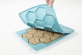 Shape+Store Smart Cookie Innovative Cookie Cutter and Freezer Container (Pack of 2), Baker's Dozen X2, Blue
