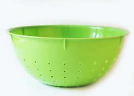 Mixing Bowls Set Colorful BPA Free Plastic Bowls, Colander, Measuring Cups &amp; Silicone Spatula -Great Starter Set N4