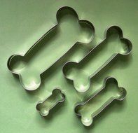 LAWMAN 4 Size Dog Bone Fondant Pastry Baking Cookie Cutter Set