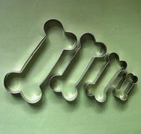 LAWMAN 4 Size Dog Bone Fondant Pastry Baking Cookie Cutter Set N2