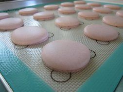 Simple Baker Premium Silicone Baking Mat for Macarons - Half Sheet Size - Reusable Non-stick Surface (Blue) N4