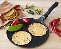 Imusa Cast Aluminum Comal, 9.5 Inch with Nonstick