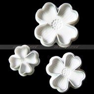 Generic 3Pcs/Set 4 Petals Heart Shape Flower Cutter Fondant Cake Sugarcraft Decorating Plunger Tools (White)