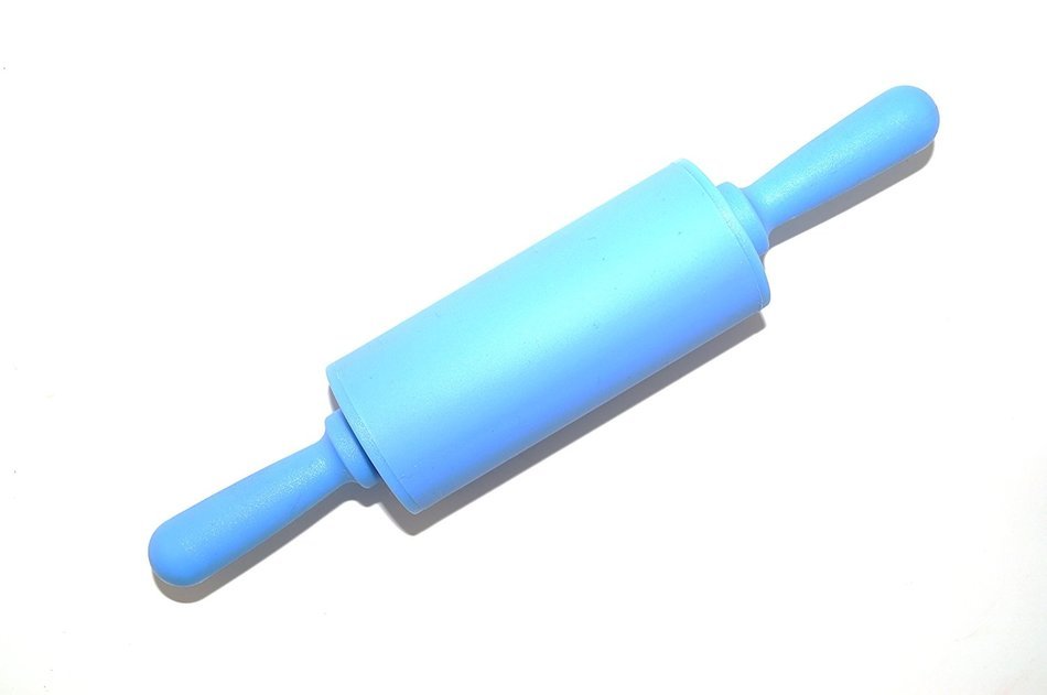 Remeel Silicone Rolling Pin Non-stick Surface PP Plastic Handle (Adult, Red) N13