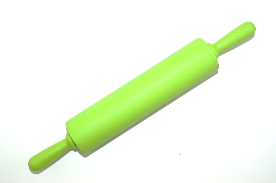 Remeel Silicone Rolling Pin Non-stick Surface PP Plastic Handle (Adult, Red) N16
