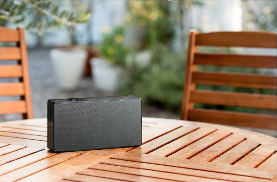 Sony SRSX55/BLK Powerful Portable Bluetooth Speaker (Black) N7