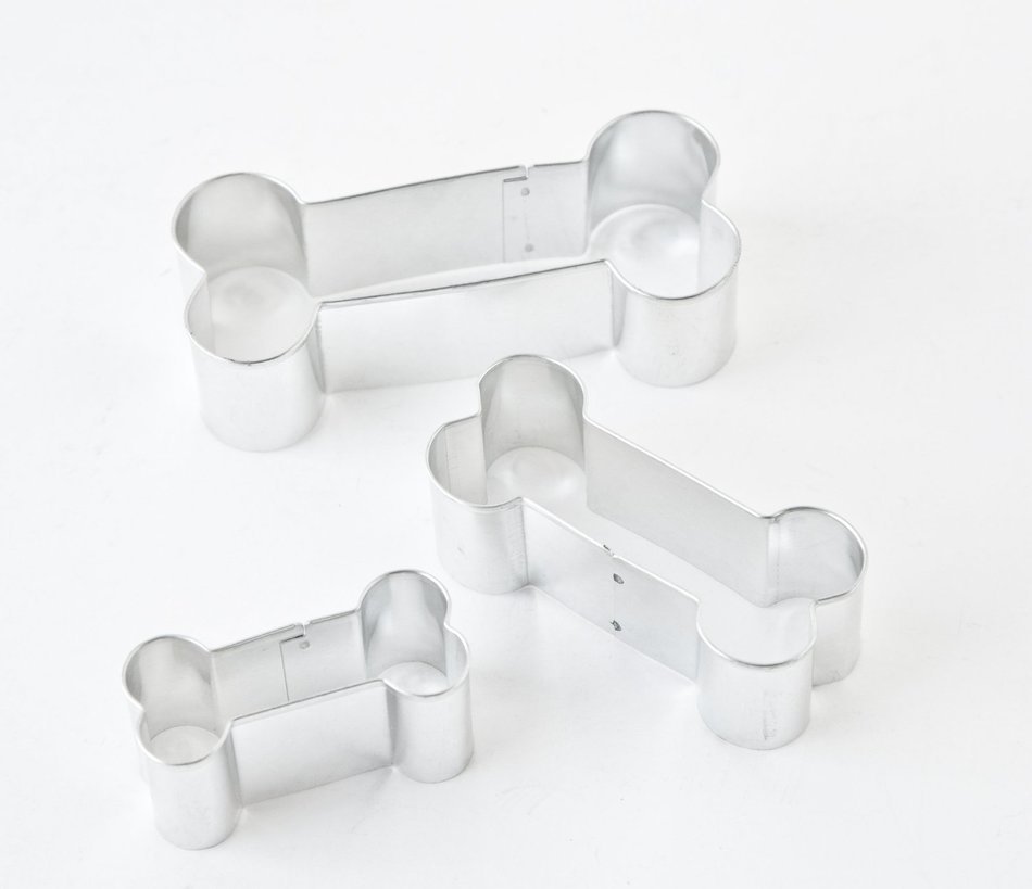 Fox Run Brands Dog Bone 3 Piece Cookie Cutter Set N2