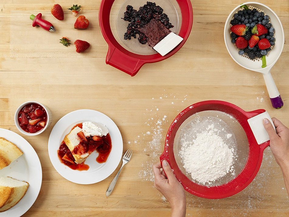 Chef'n Sift'n Sieve Flour Sifter and Sieve N6
