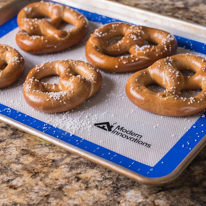 Modern Innovations BPA Free NonStick Silicone Baking Mat - Set of 3 N5