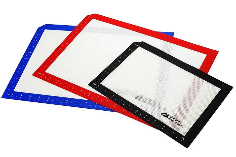 Modern Innovations BPA Free NonStick Silicone Baking Mat - Set of 3 N8