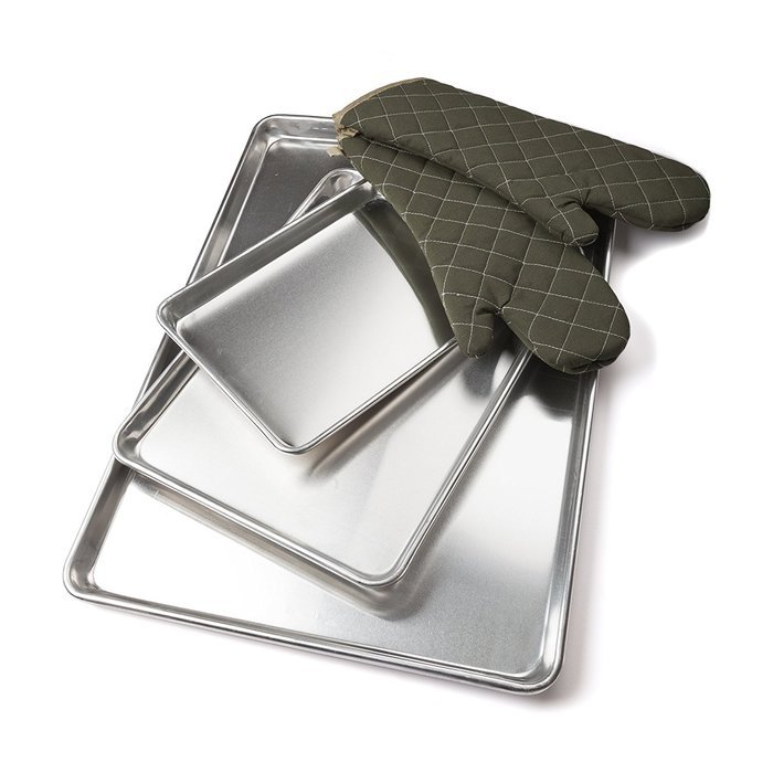 FortheChef's 3 Piece Aluminum Sheet Pan Set with 2 Oven Mitts